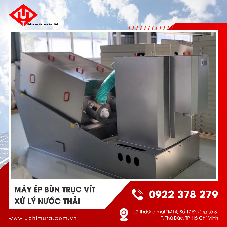 Máy ép bùn trục vít inox lắp đặt trong nhà máy xử lý nước thải